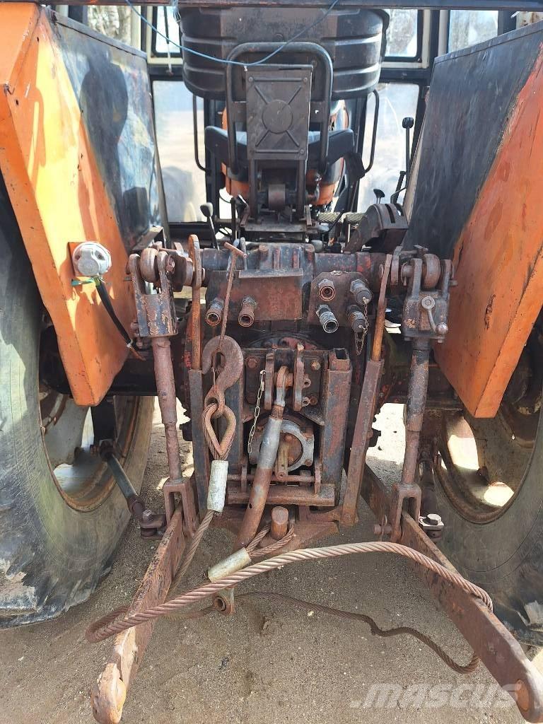 Fiat 1000dt トラクター