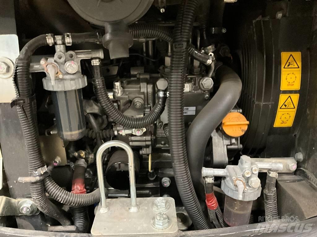 Hitachi ZX 19-6 ミニ油圧ショベル 7t以下（ミニユンボ・ミニディガー）
