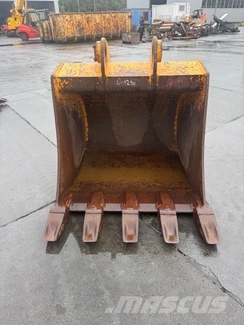 Liebherr used bucket バックホー