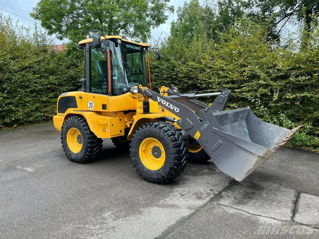 Volvo L 30 H ホイールローダー・タイヤショベル