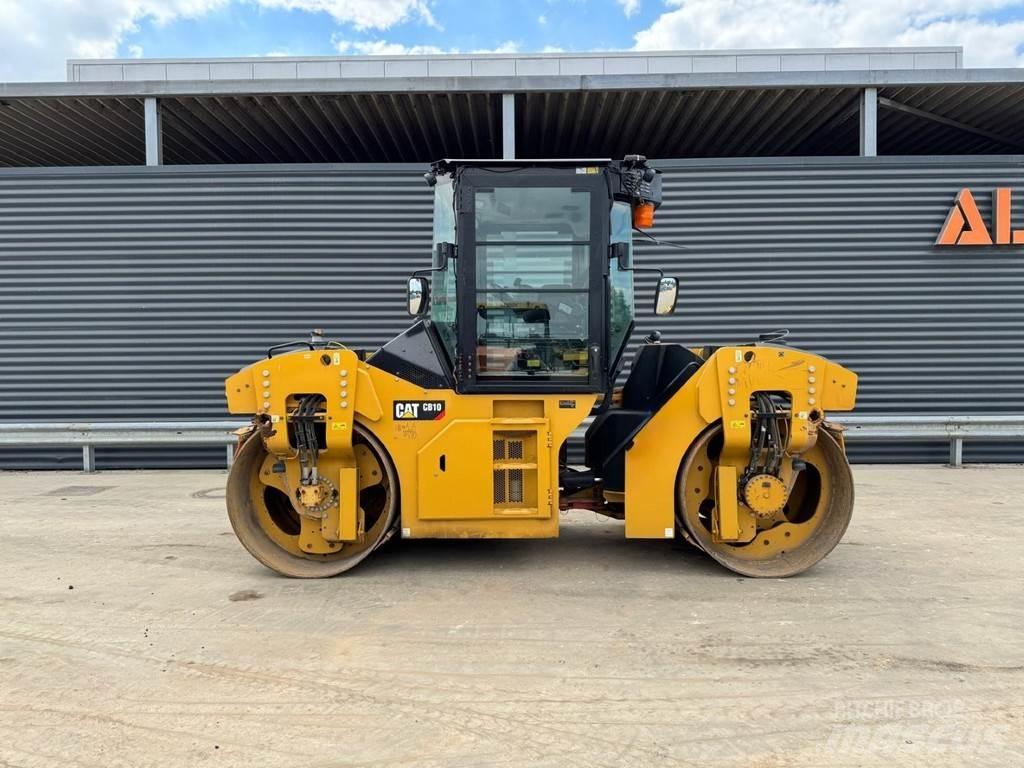 CAT CB10 タンデムローラ