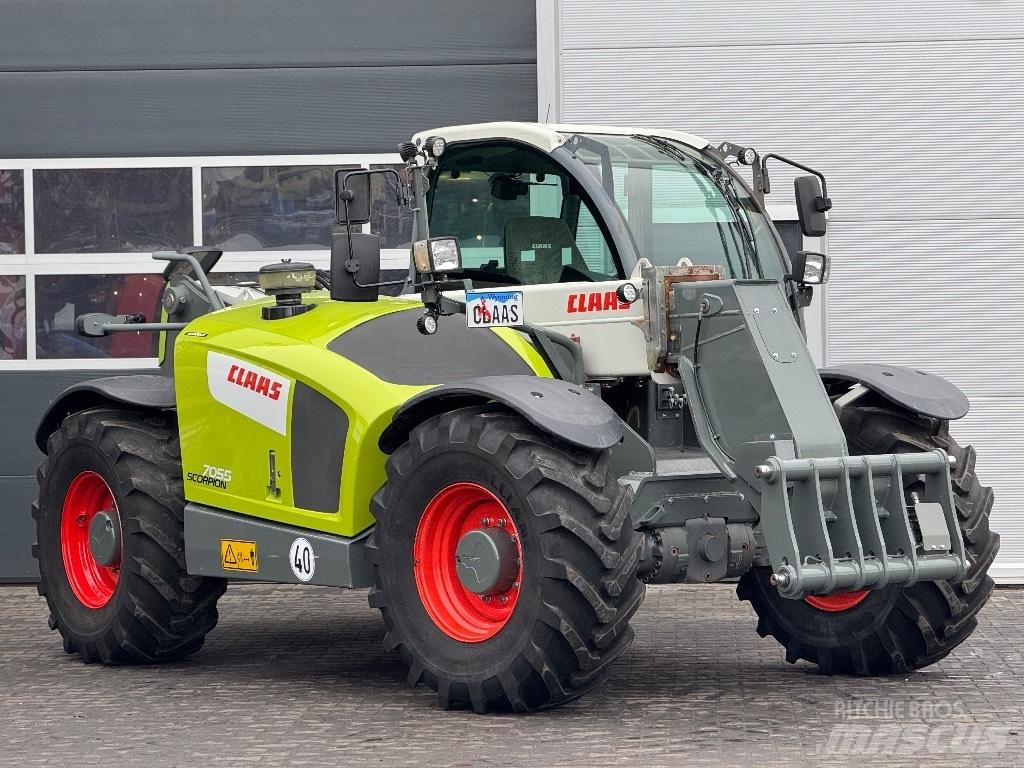 CLAAS Scorpion 7055 テレスコーピックハンドラー