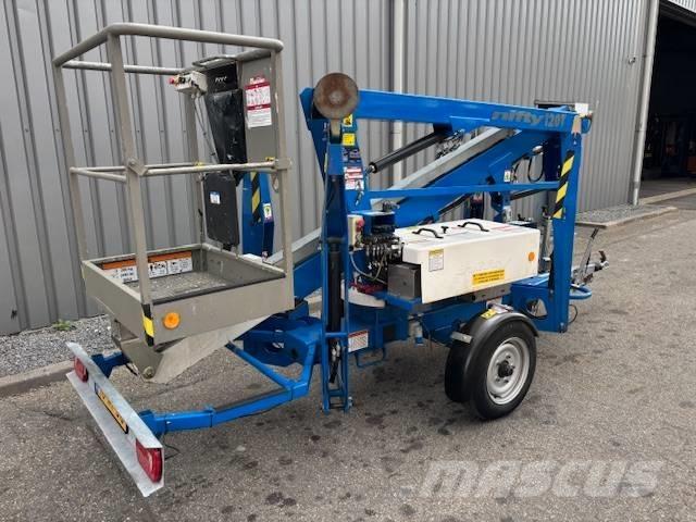 Niftylift 120 T 高所作業台付トレーラー