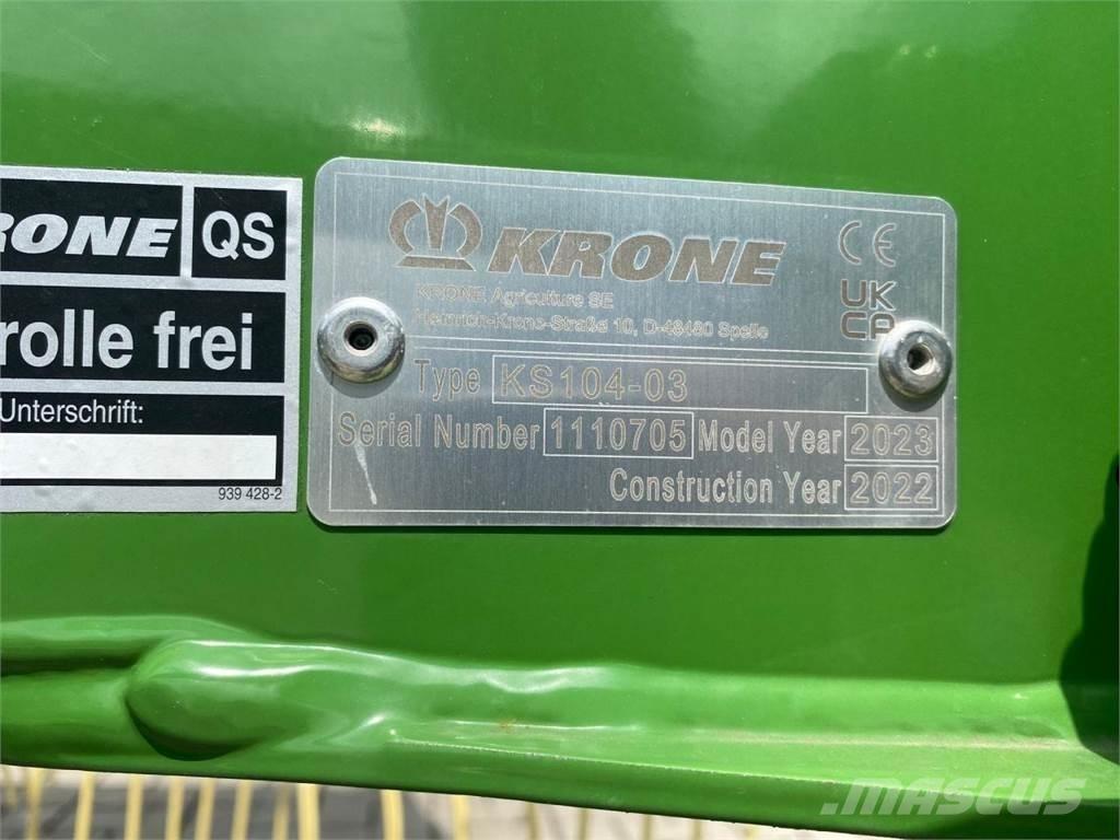 Krone Swadro S 420 ウィンドローア/レーキ