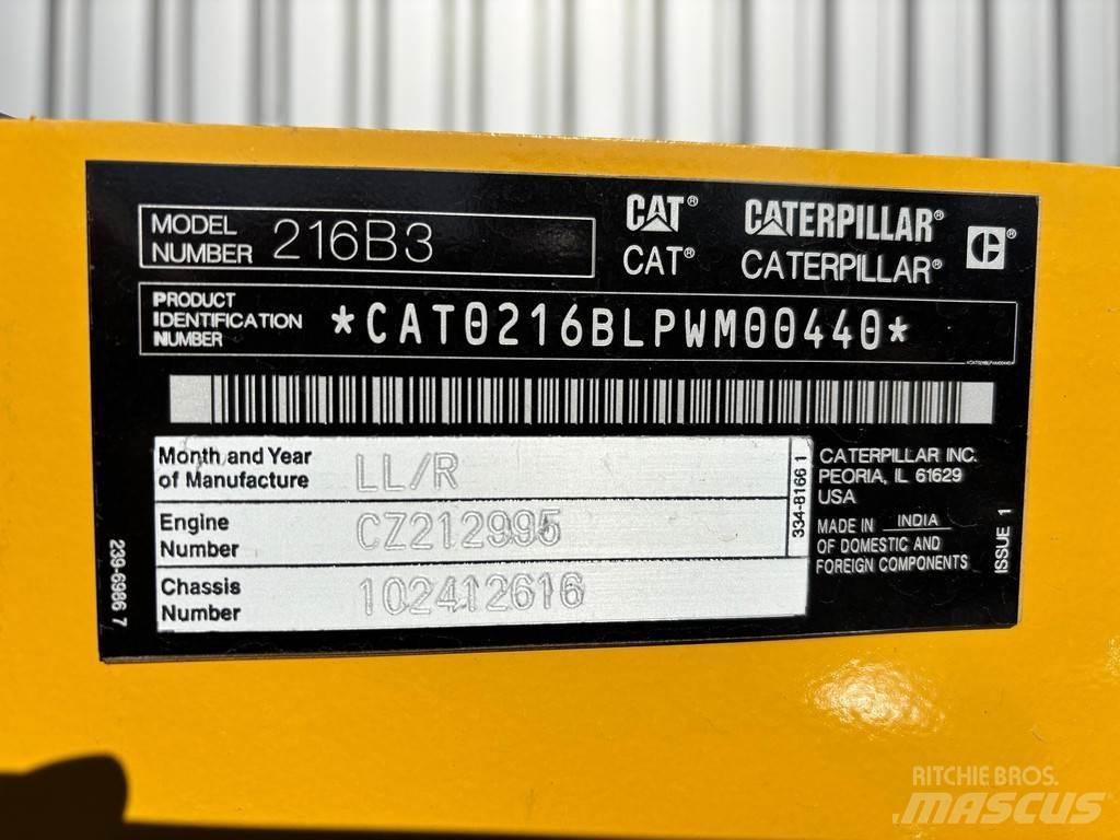CAT 216B3 ホイールローダー・タイヤショベル
