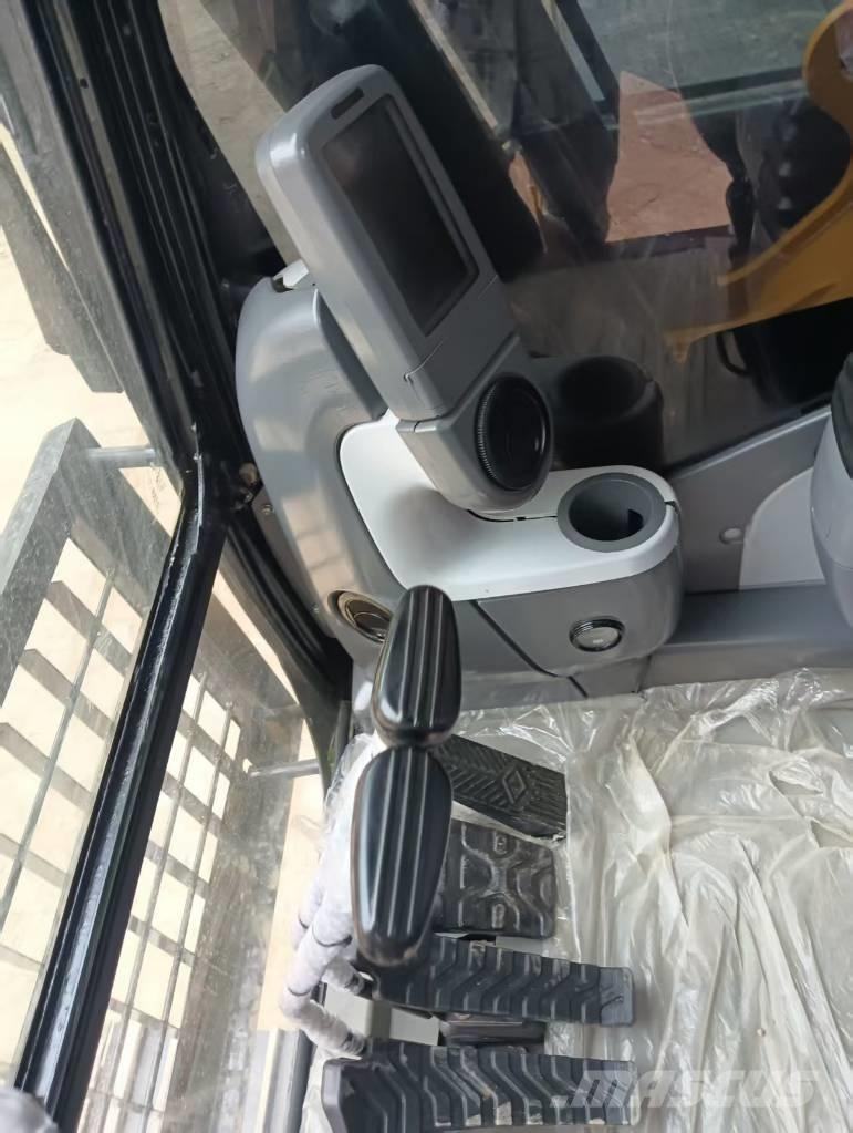 CAT 320 D2 大型油圧ショベル12t以上（パワーショベル・ユンボ）