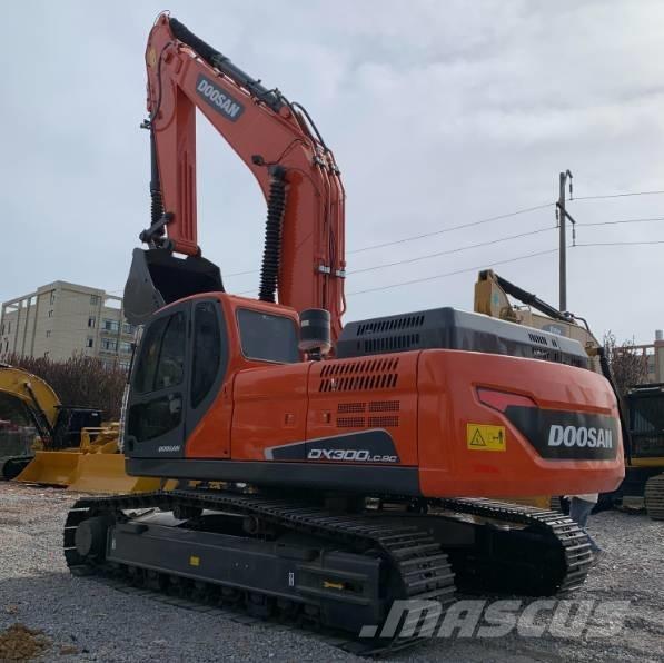 Doosan 300LC-9C 大型油圧ショベル12t以上（パワーショベル・ユンボ）