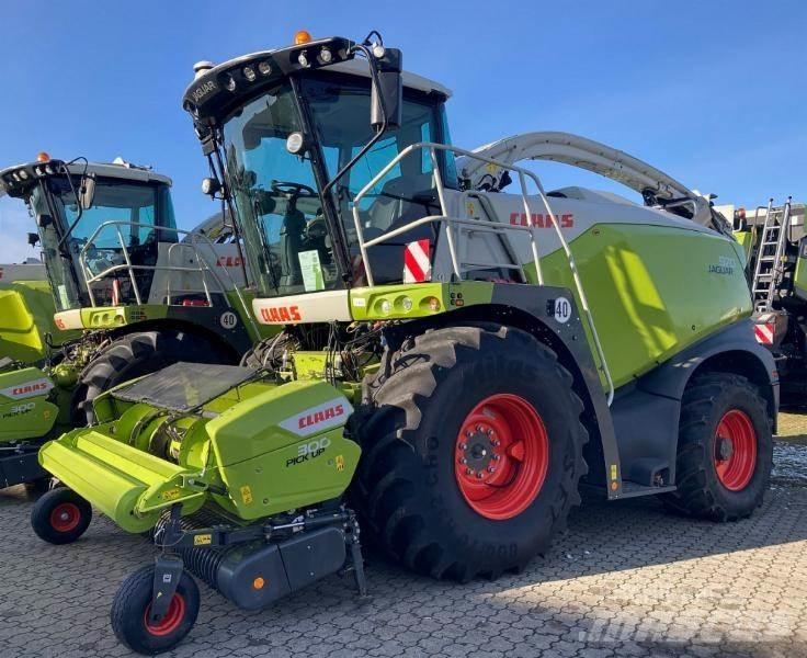 CLAAS JAGUAR 970 自走式フォレージハーベスター
