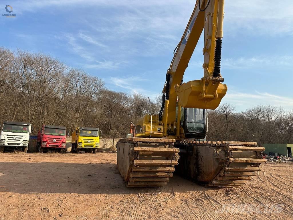 CAT 320 C L 水陸両用油圧ショベル、ユンボ