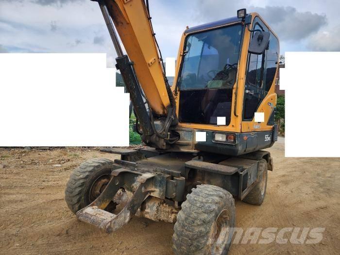 Hyundai Robex 55 W-3 ホイール式油圧ショベル（パワーショベル・ユンボ・バックホー）