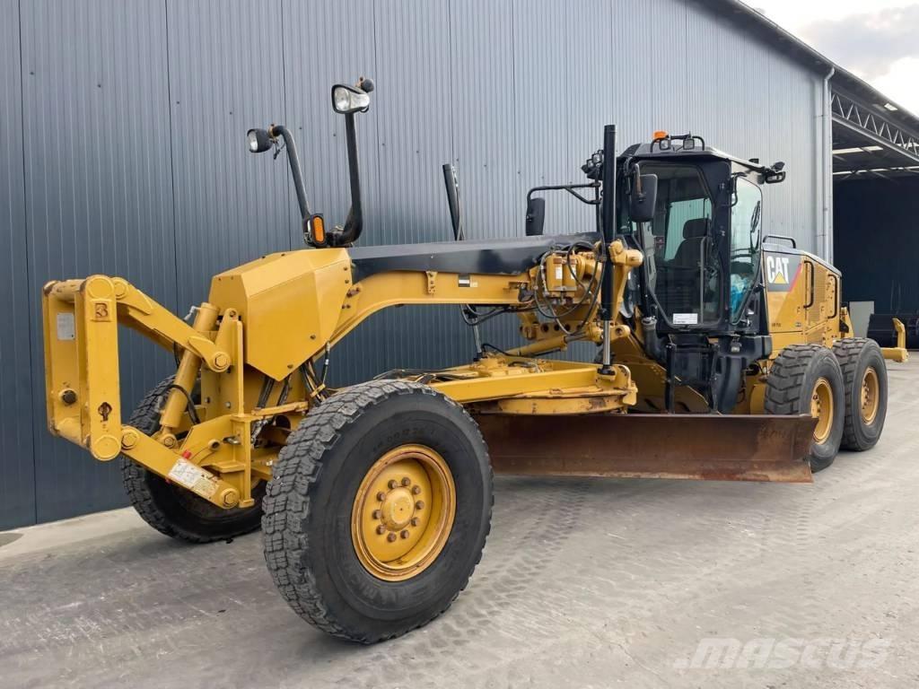 CAT 140M モーターグレーダー