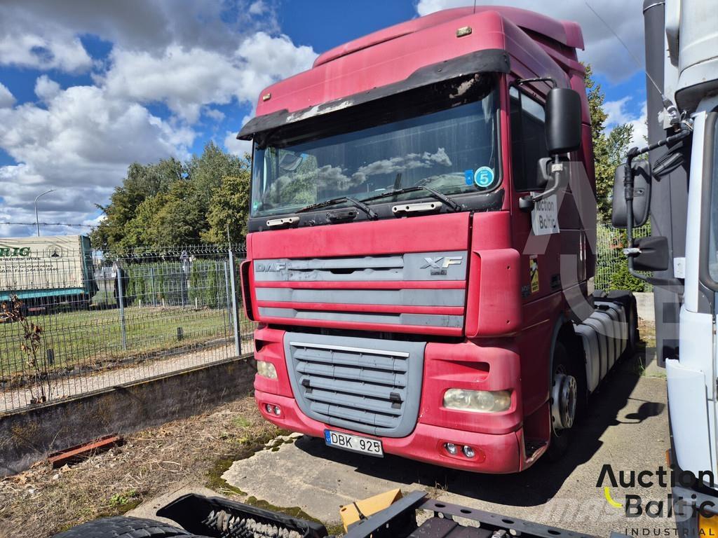 DAF FT XF105.460 中古トラクターヘッド | トレーラーヘッド