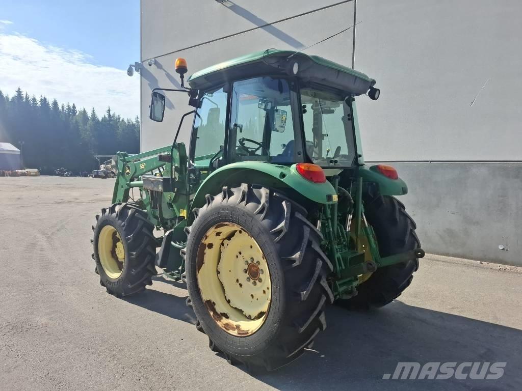 John Deere 5820 トラクター