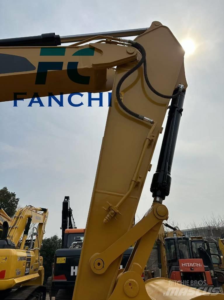 CAT 325 D 大型油圧ショベル12t以上（パワーショベル・ユンボ）