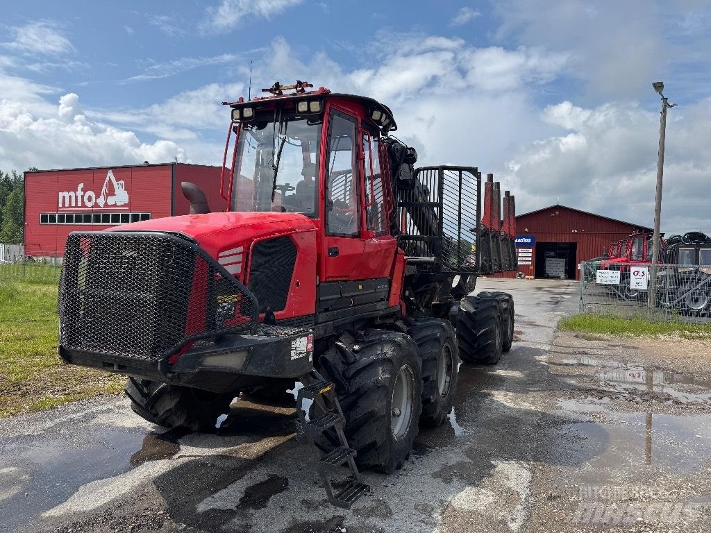 Komatsu 875 フォワーダー