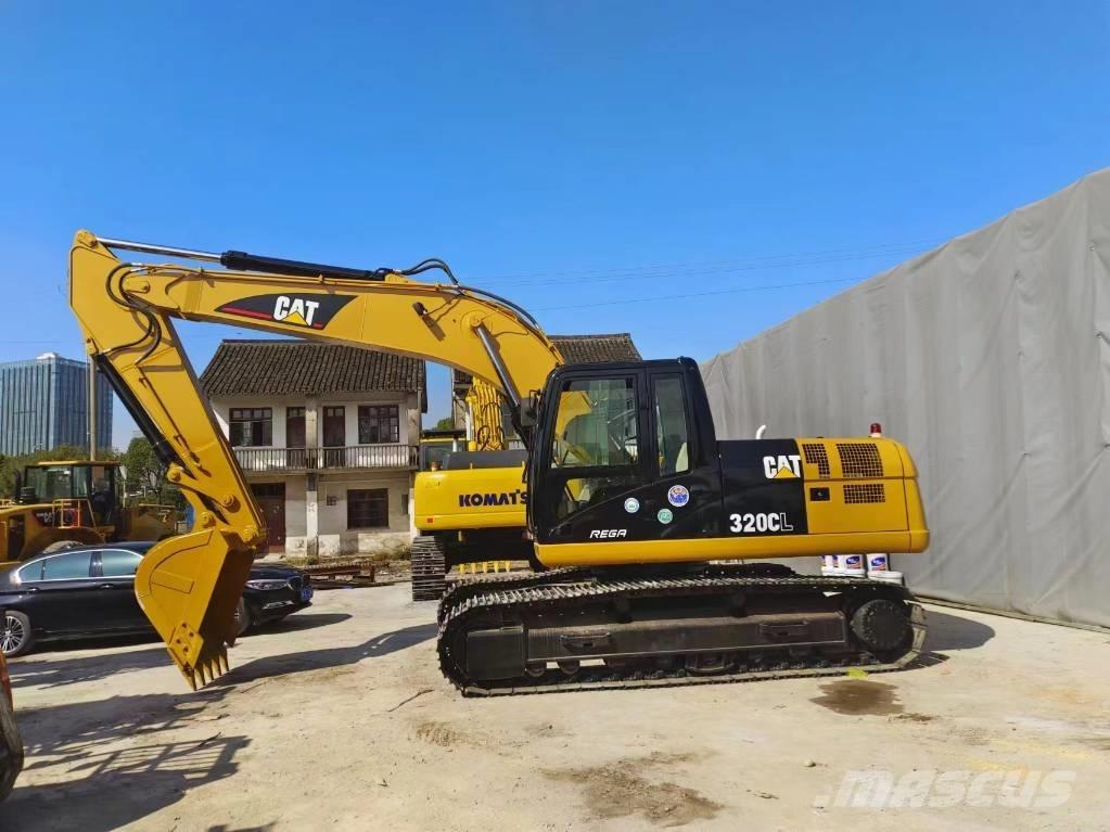 CAT 320 大型油圧ショベル12t以上（パワーショベル・ユンボ）