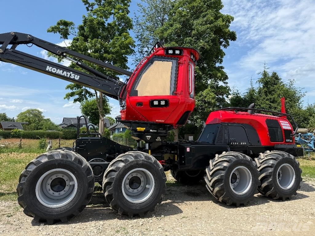 Komatsu 931 XC ハーベスター