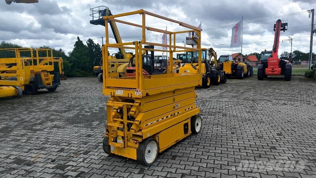 SkyJack SJ III 3226 シザースリフト