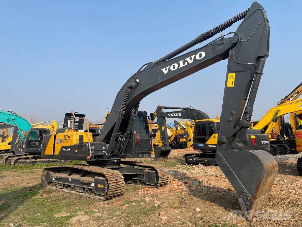 Volvo EC 210 大型油圧ショベル12t以上（パワーショベル・ユンボ）