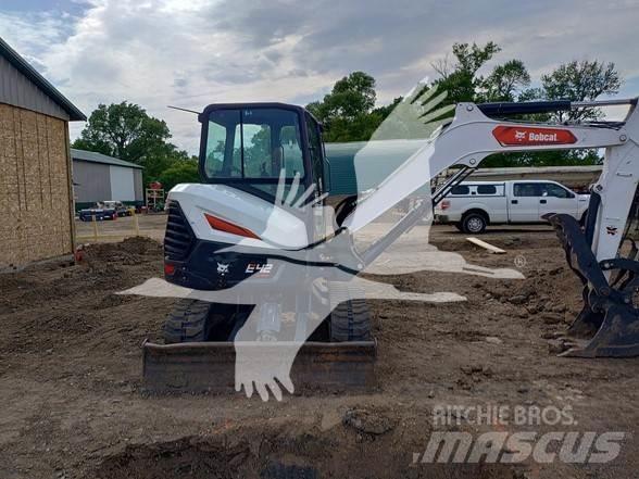 Bobcat E42 ミニ油圧ショベル 7t以下（ミニユンボ・ミニディガー）