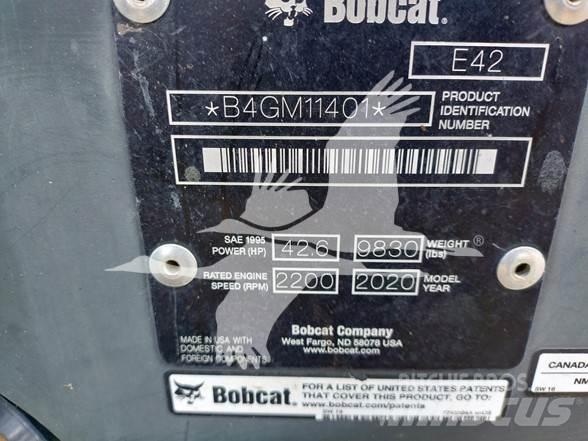 Bobcat E42 ミニ油圧ショベル 7t以下（ミニユンボ・ミニディガー）