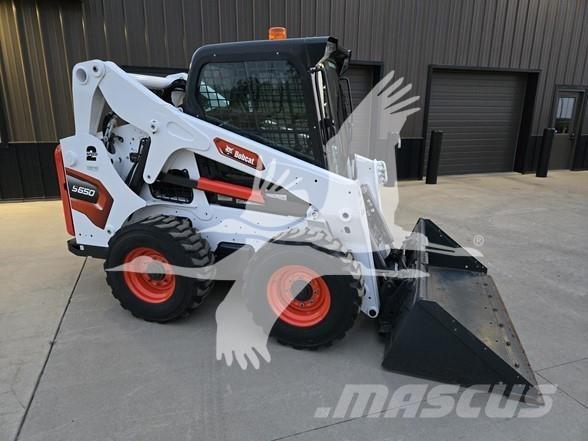 Bobcat S650 スキッドステアローダー