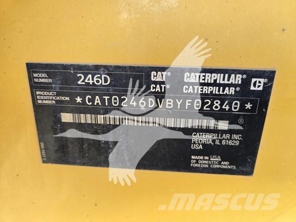 CAT 246D スキッドステアローダー