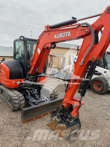 Kubota KX040-4 ミニ油圧ショベル 7t以下（ミニユンボ・ミニディガー）