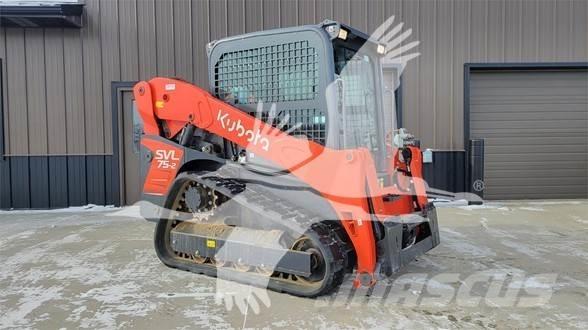 Kubota SVL75-2 スキッドステアローダー