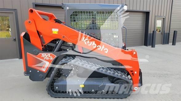 Kubota SVL75-3 スキッドステアローダー