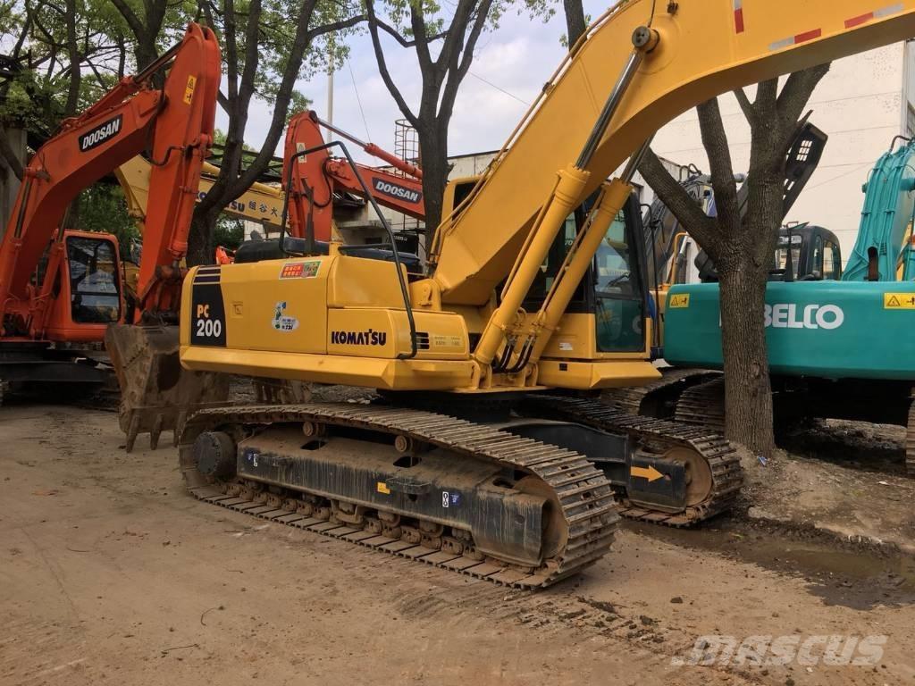 Komatsu pc200-8 大型油圧ショベル12t以上（パワーショベル・ユンボ）