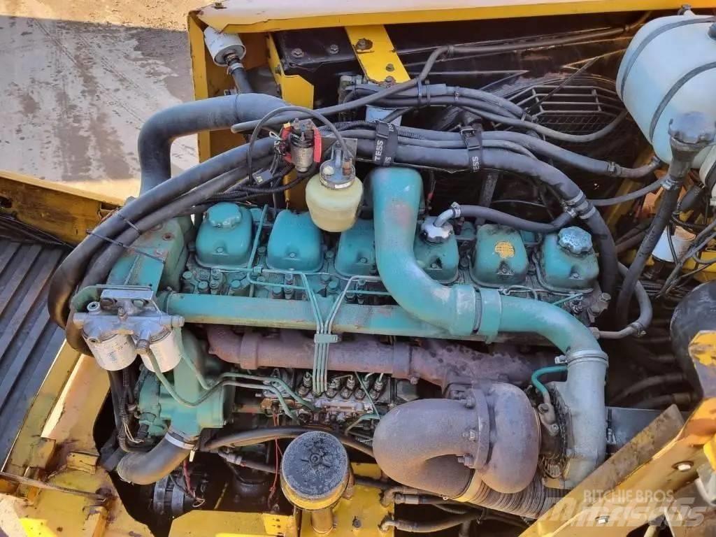 Volvo A 35 C 6X6 アーティキュレート式ダンプトラック