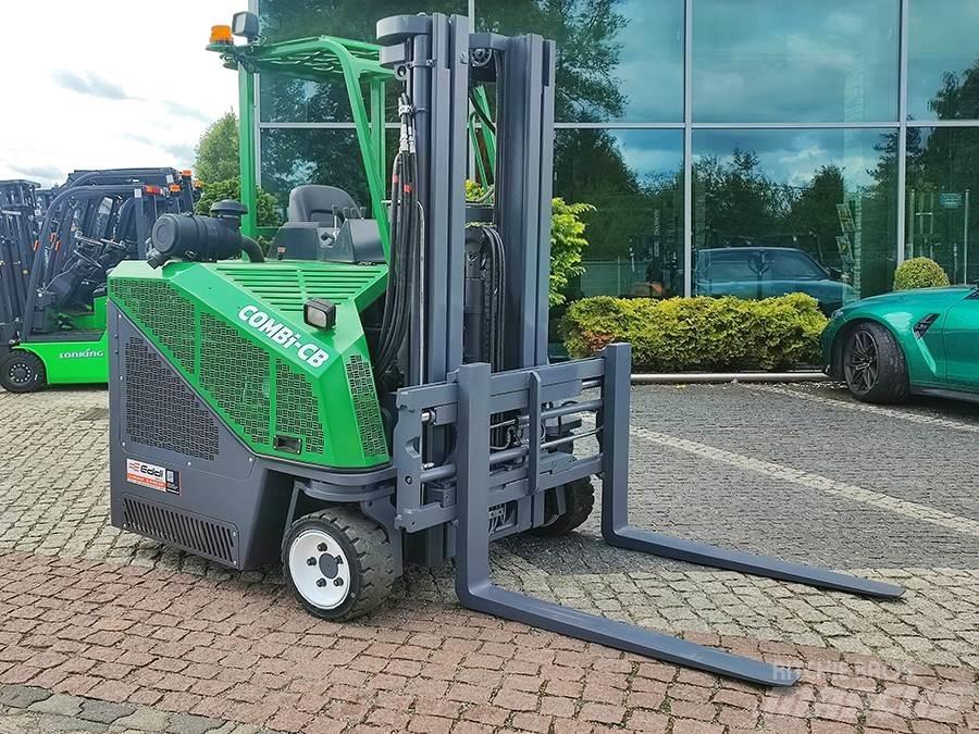 Combilift C2500CB 全方向リーチ型フォークリフト