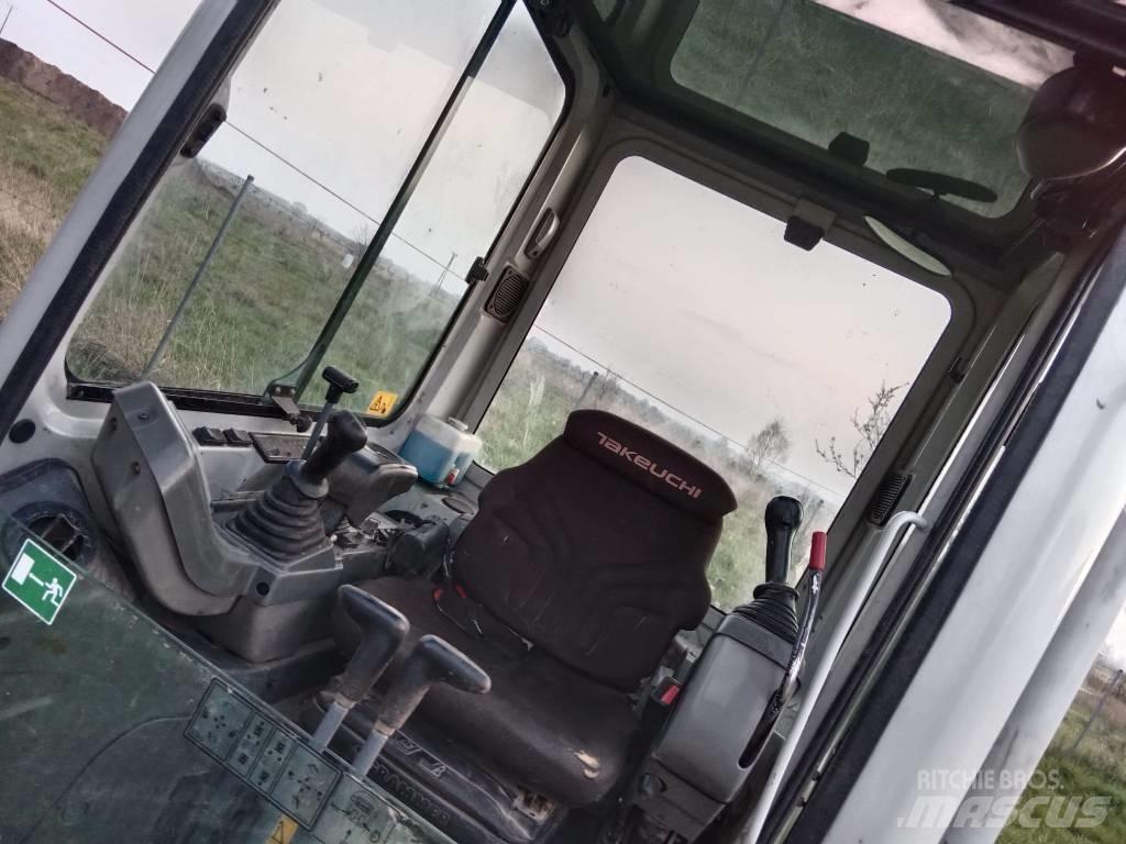 Takeuchi TB 225 ミニ油圧ショベル 7t以下（ミニユンボ・ミニディガー）