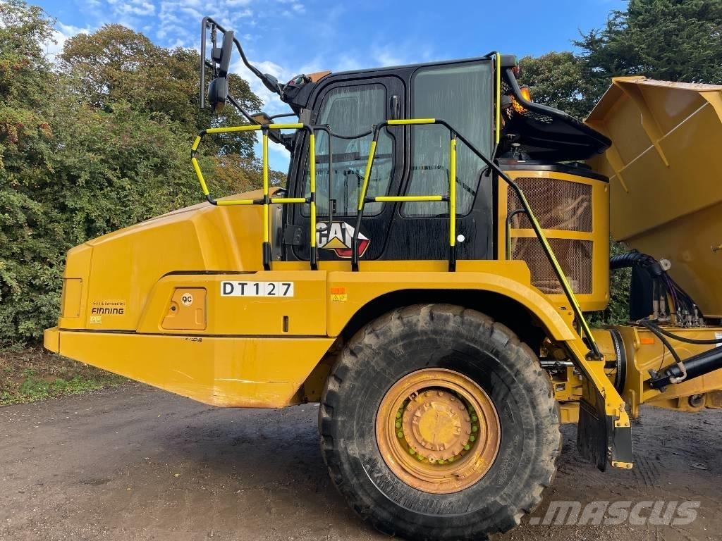 CAT 730 C アーティキュレート式ダンプトラック