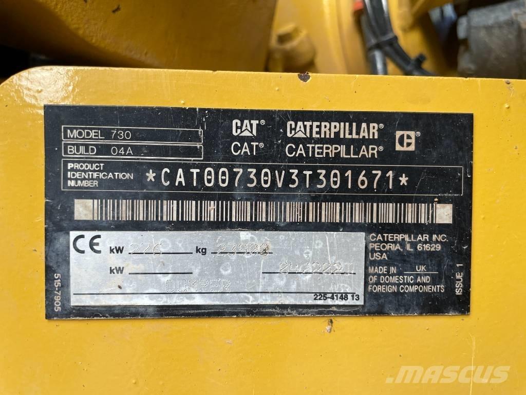 CAT 730 C アーティキュレート式ダンプトラック