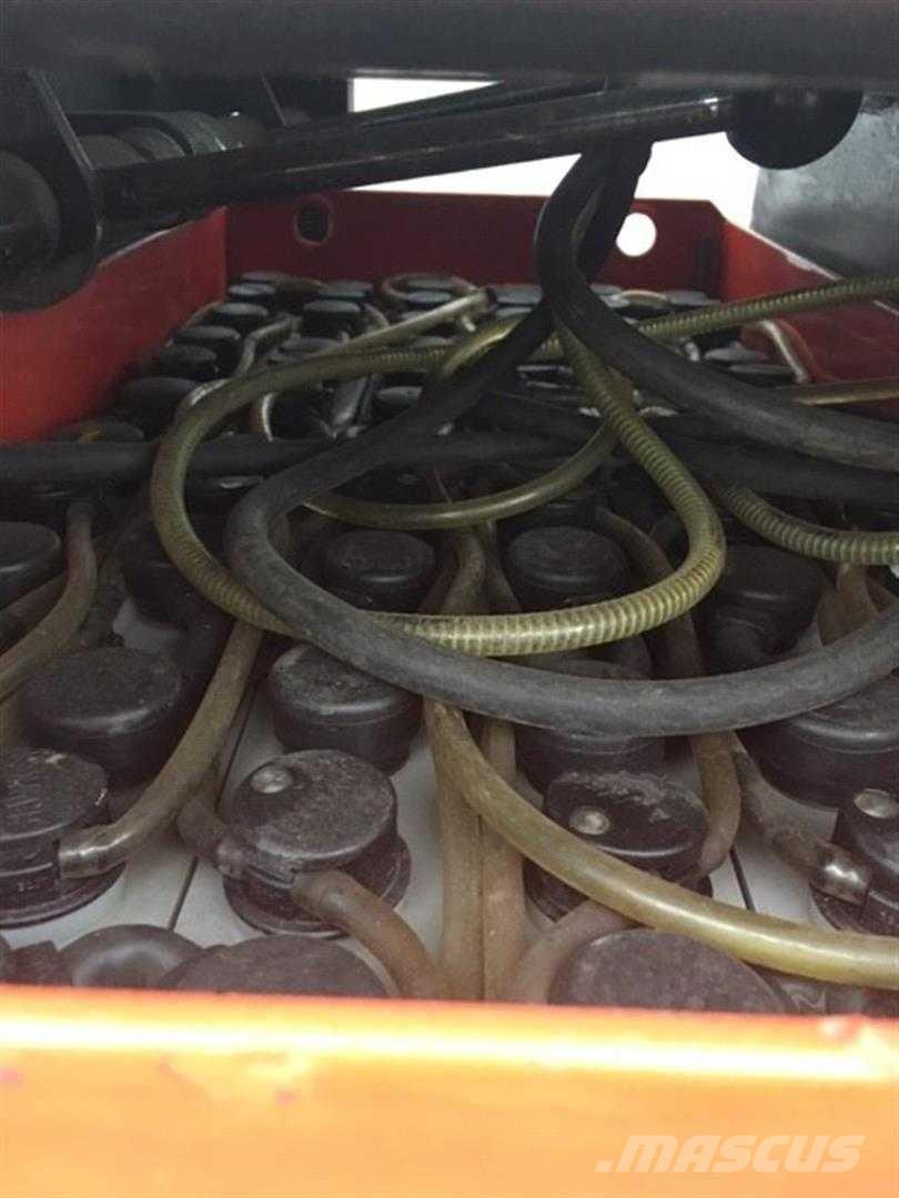 Linde V11 高型オーダーピッカー