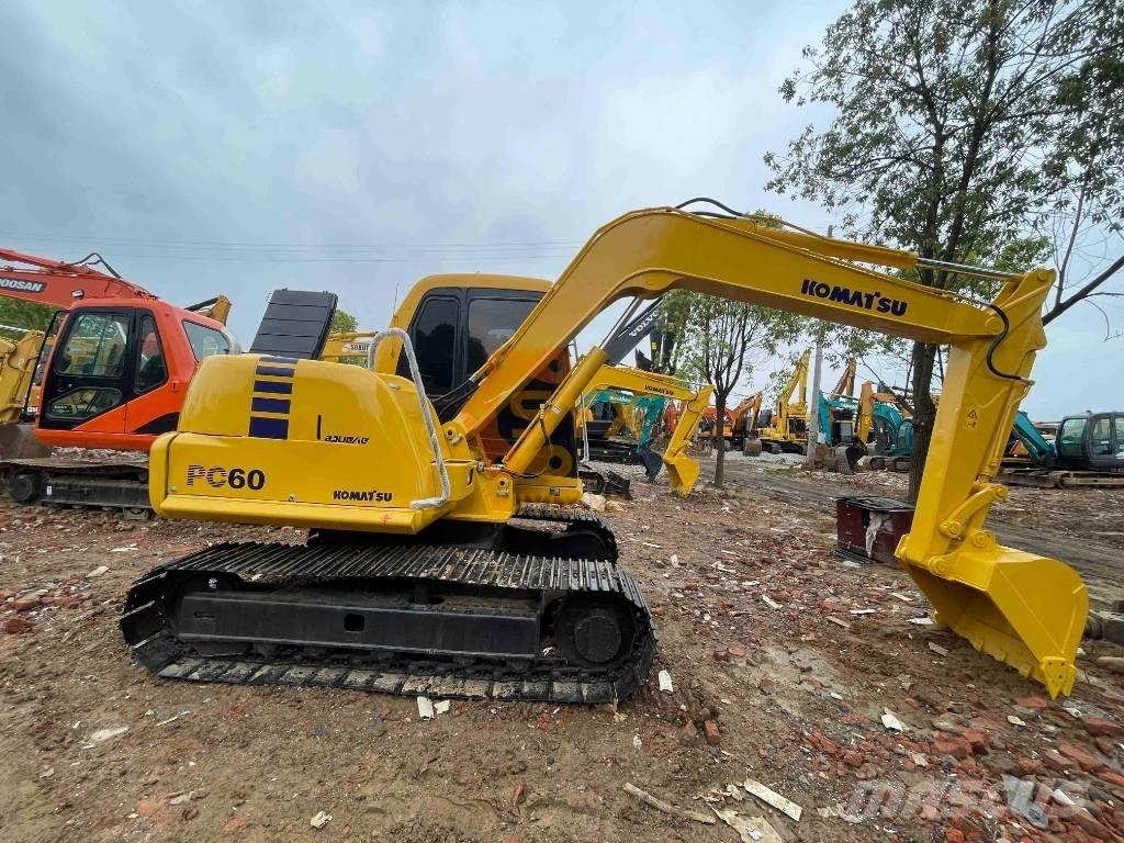 Komatsu PC 60 ミニ油圧ショベル 7t以下（ミニユンボ・ミニディガー）