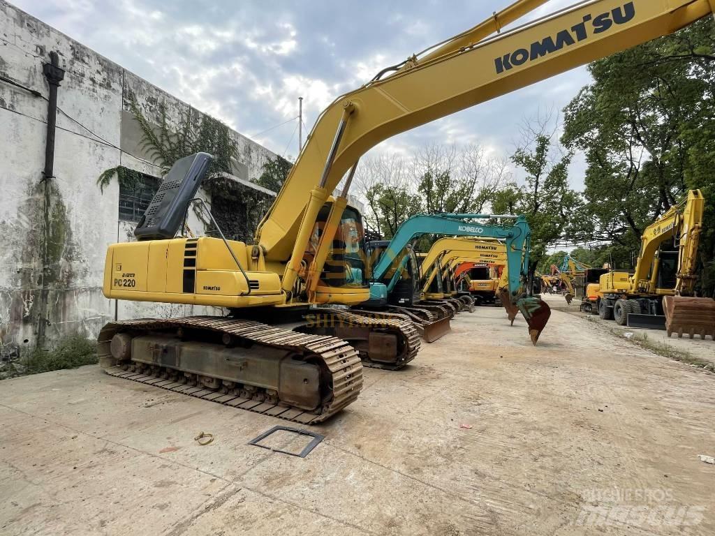 Komatsu PC 220 大型油圧ショベル12t以上（パワーショベル・ユンボ）