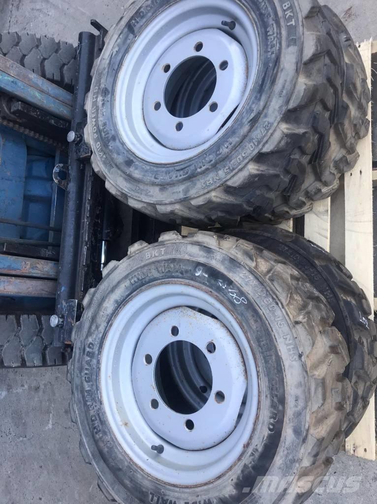 Bobcat 27X10.50-15 タイヤ、ホイル、リム