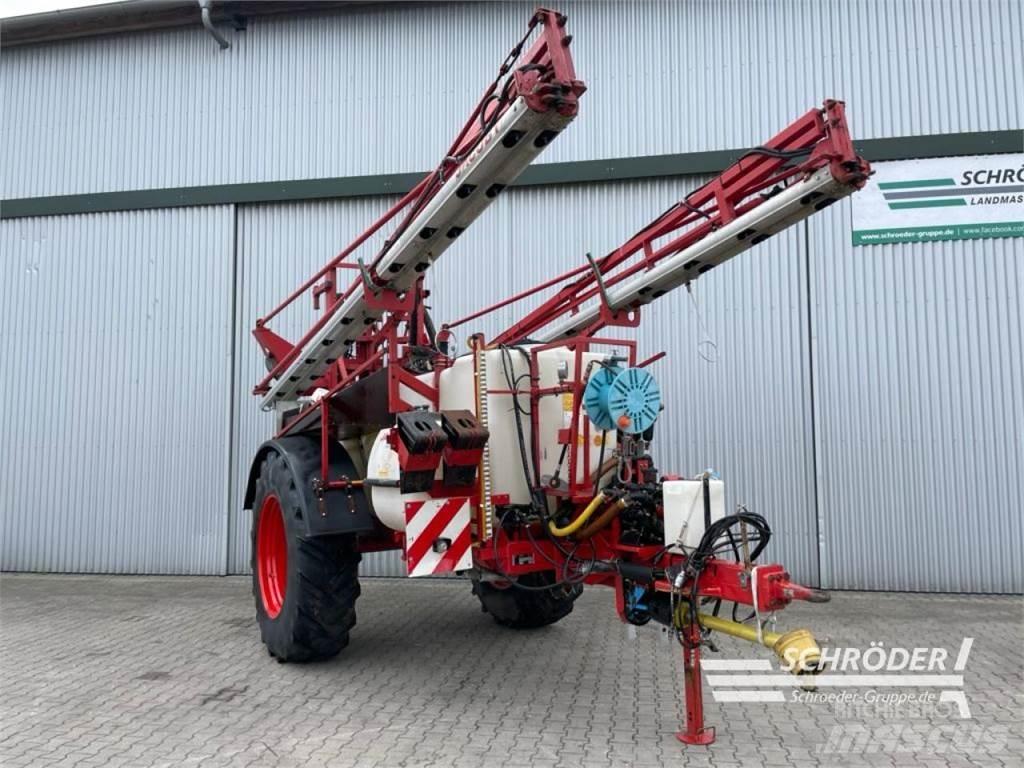 Jacoby 3500 L 牽引型スプレイヤー