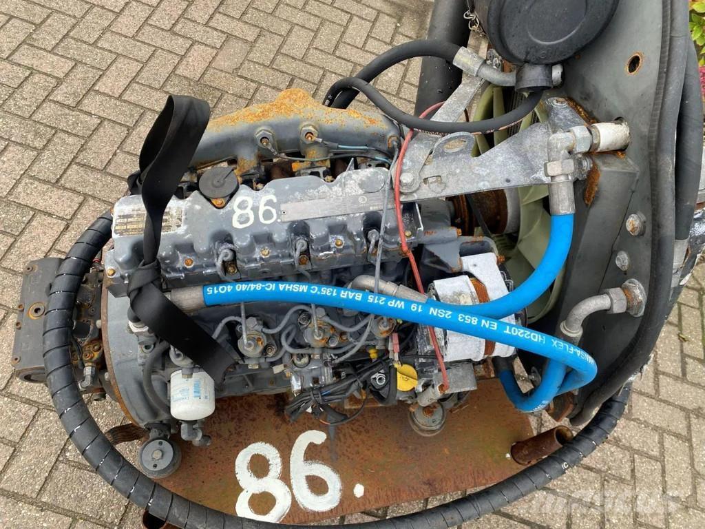 Deutz BF 4M 2011 エンジン