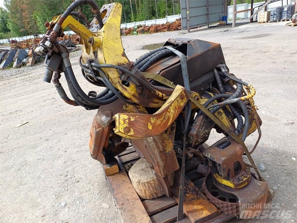 John Deere 480 ハーベスタヘッド