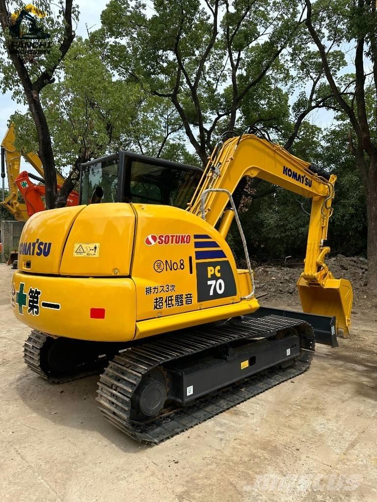 Komatsu PC70 ミニ油圧ショベル 7t以下（ミニユンボ・ミニディガー）