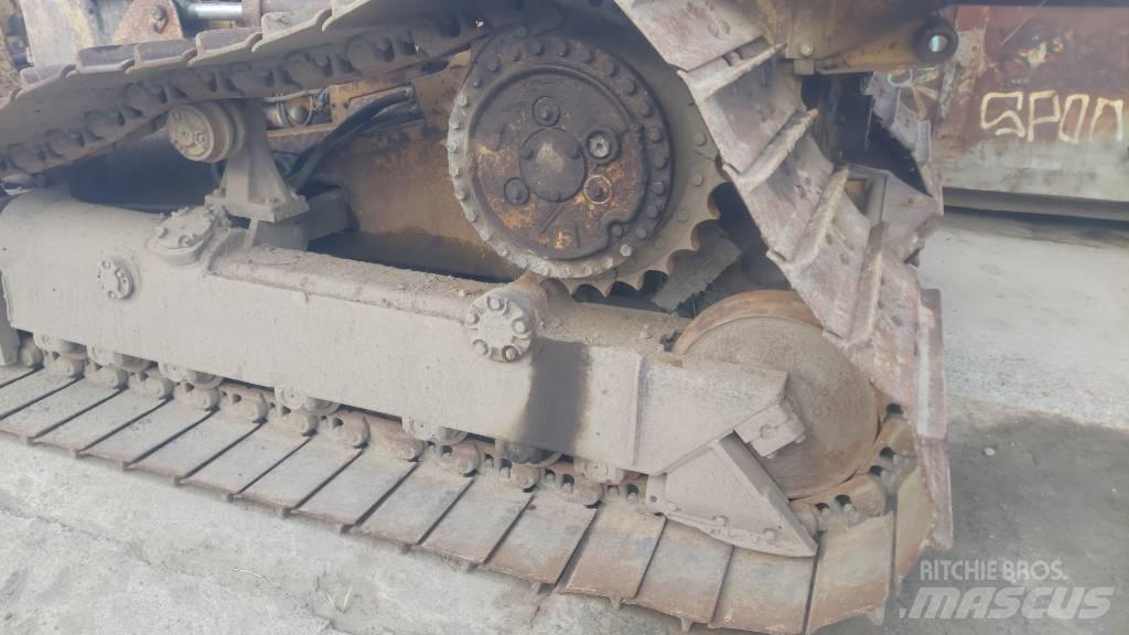 CAT D 4 LGP ブルドーザー
