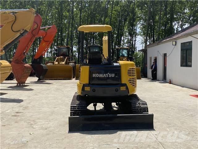 Komatsu PC 35 MR 大型油圧ショベル12t以上（パワーショベル・ユンボ）