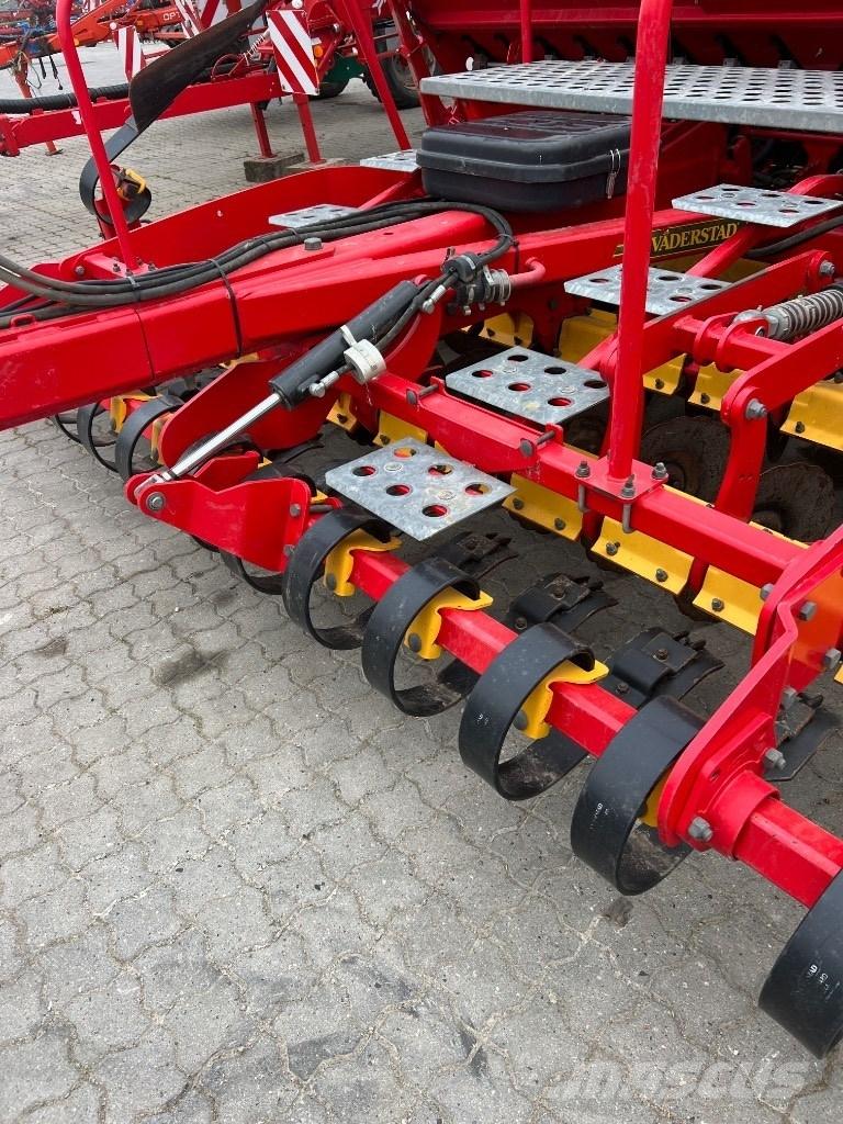 Väderstad Rapid400C コンビネーションドリル