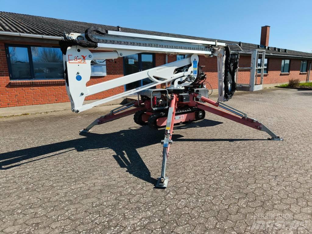 EasyLift R 180 小型自走式ブームリフト
