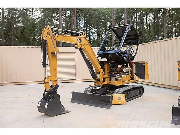 CAT 2023 CAT 303 CR ミニ油圧ショベル 7t以下（ミニユンボ・ミニディガー）