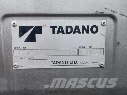 Tadano GR 120 N-1 ラフテレーンクレーン